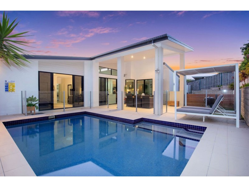 20 Village High Crescent, Coomera Waters QLD 4209