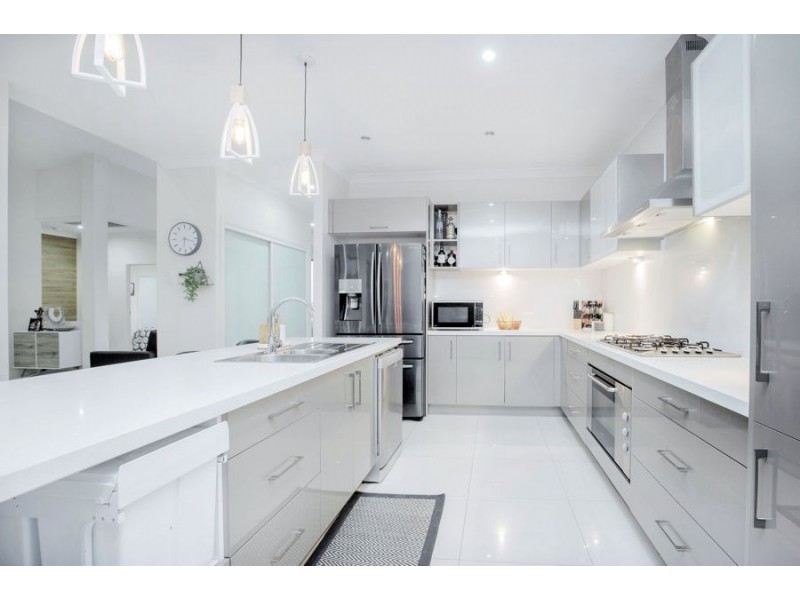 20 Village High Crescent, Coomera Waters QLD 4209