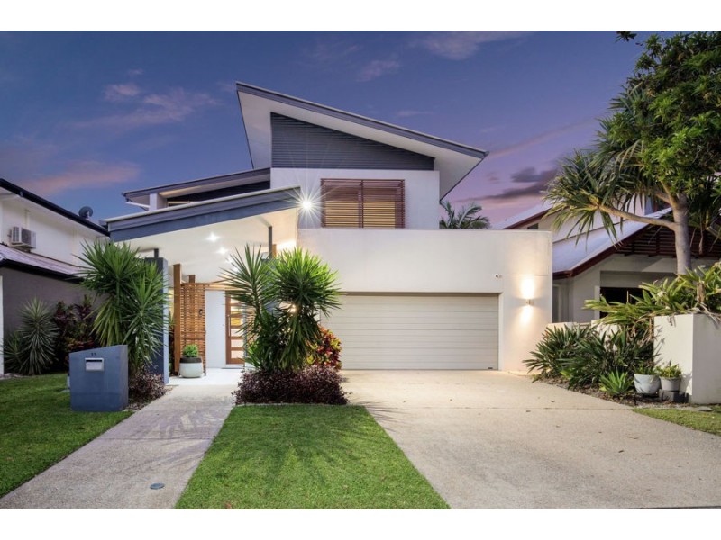 11 Nocturne Lane, Coomera Waters QLD 4209