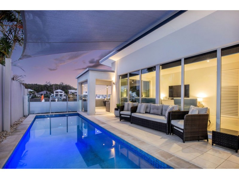 11 Nocturne Lane, Coomera Waters QLD 4209