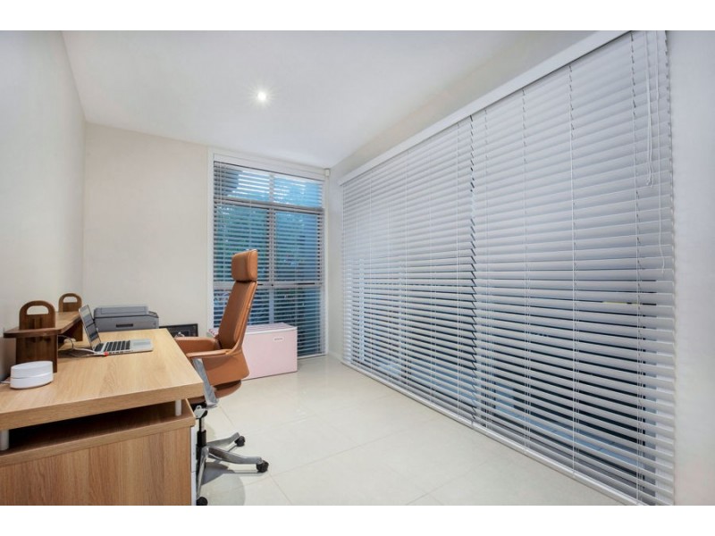 11 Nocturne Lane, Coomera Waters QLD 4209