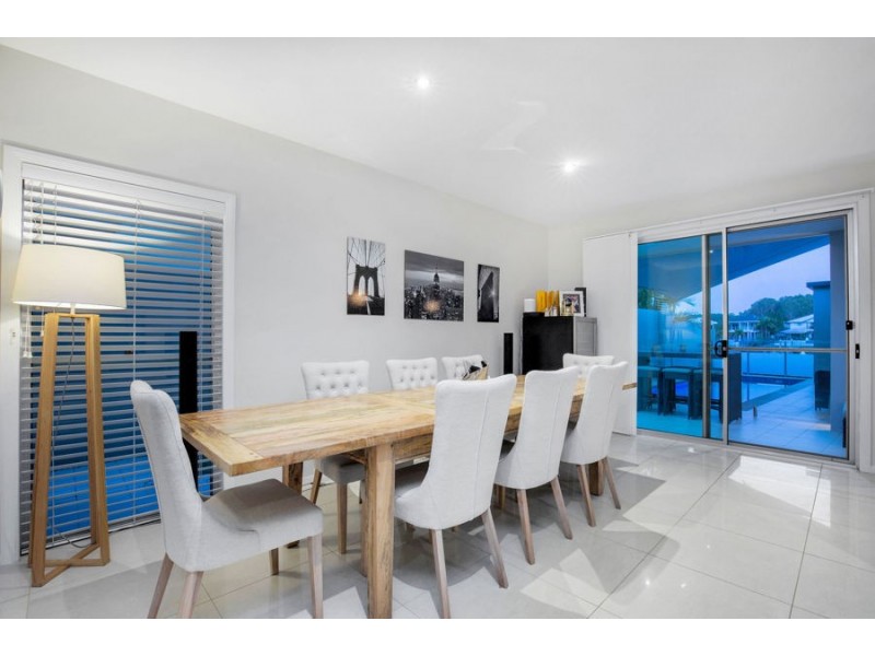 11 Nocturne Lane, Coomera Waters QLD 4209