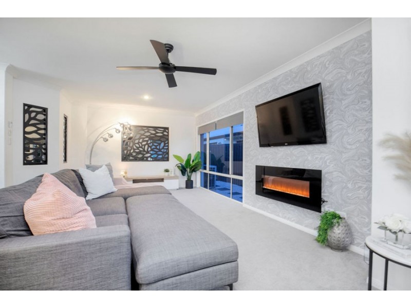 30 Pathfinder Road, Coomera Waters QLD 4209