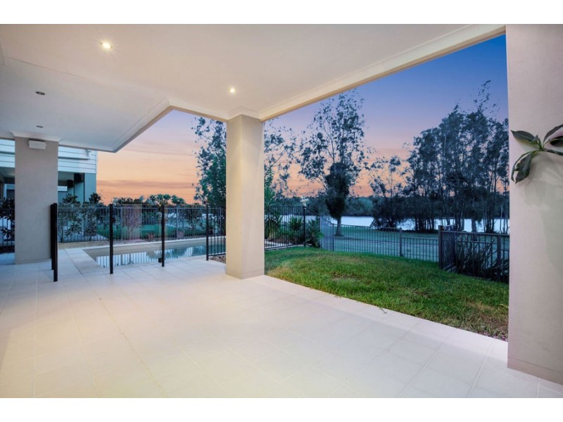 3 Brindabella Close, Coomera Waters QLD 4209