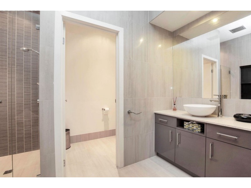 37 Balmara Place, Coomera Waters QLD 4209