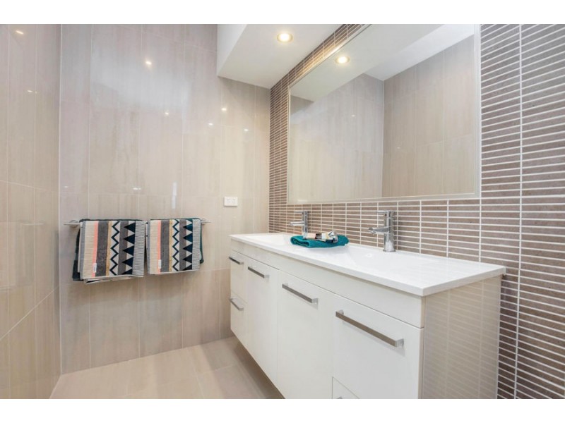 37 Balmara Place, Coomera Waters QLD 4209