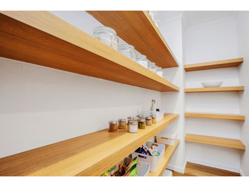 6 Kintail Lane, Coomera Waters QLD 4209