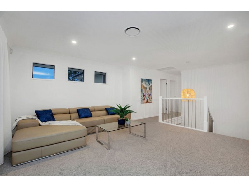 6 Kintail Lane, Coomera Waters QLD 4209