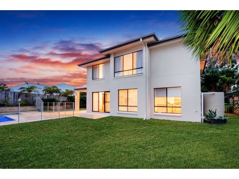 6 Kintail Lane, Coomera Waters QLD 4209