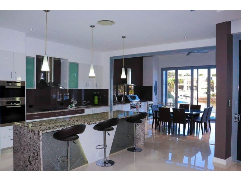 33 Westward Way, Coomera Waters QLD 4209