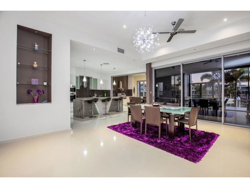 33 Westward Way, Coomera Waters QLD 4209