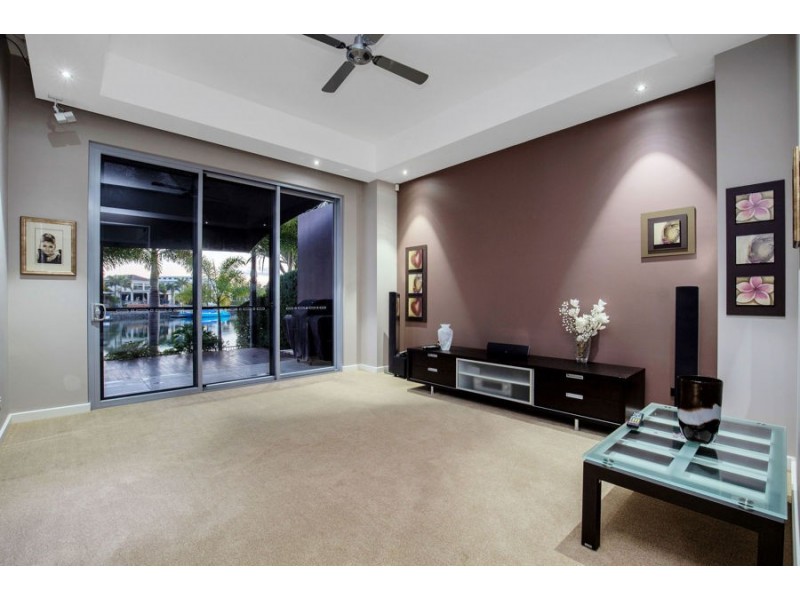 33 Westward Way, Coomera Waters QLD 4209