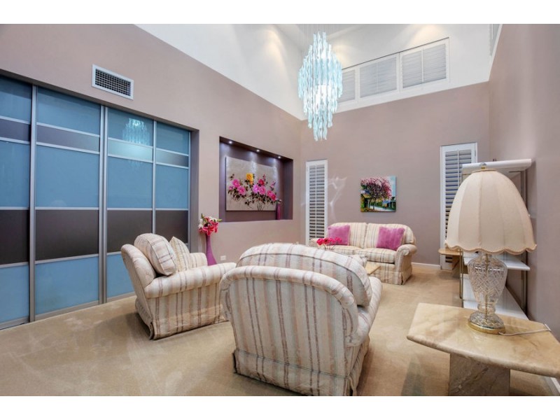 33 Westward Way, Coomera Waters QLD 4209