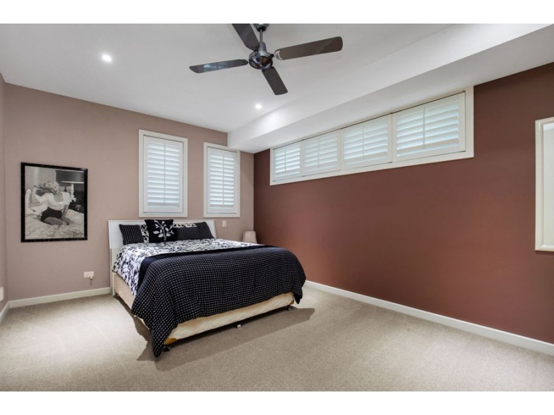 33 Westward Way, Coomera Waters QLD 4209