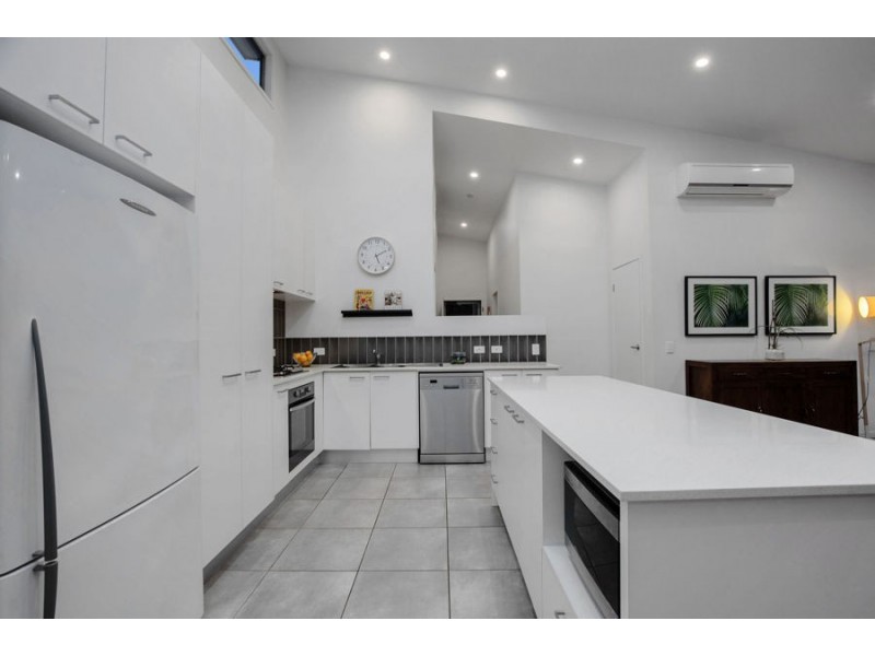 82 Edwardson Drive, Coomera QLD 4209