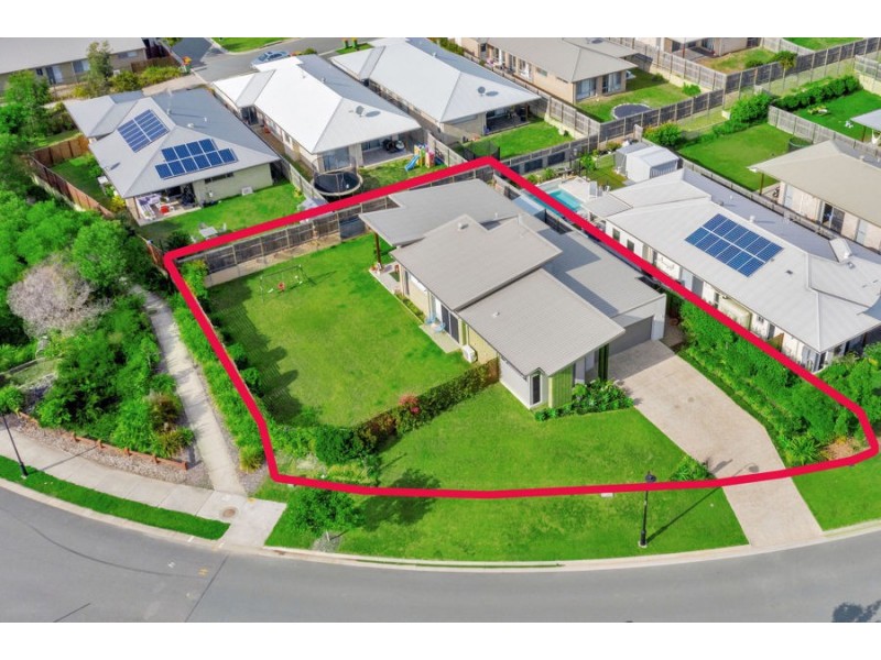 82 Edwardson Drive, Coomera QLD 4209