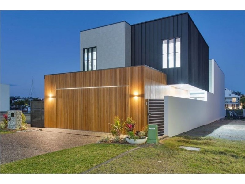 32 Sovereign Lane, Coomera Waters QLD 4209