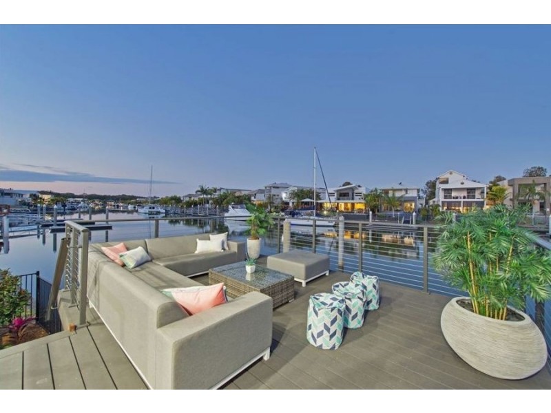 32 Sovereign Lane, Coomera Waters QLD 4209