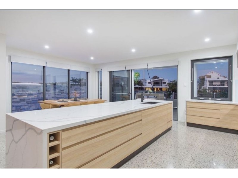 32 Sovereign Lane, Coomera Waters QLD 4209