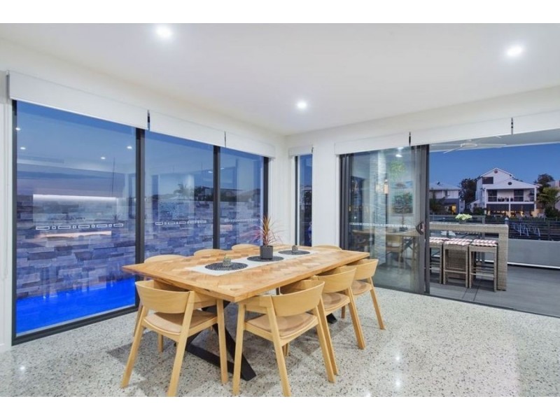32 Sovereign Lane, Coomera Waters QLD 4209