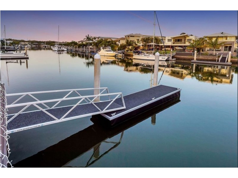 32 Sovereign Lane, Coomera Waters QLD 4209
