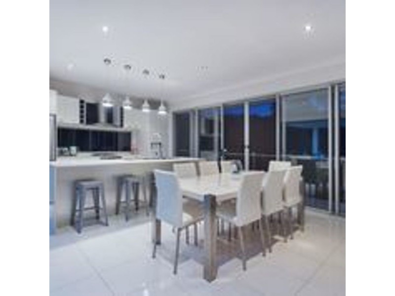 7 Brilliant Lane, Coomera Waters QLD 4209