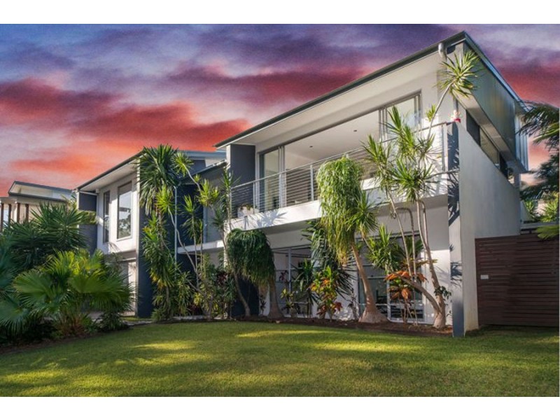 7 Brilliant Lane, Coomera Waters QLD 4209