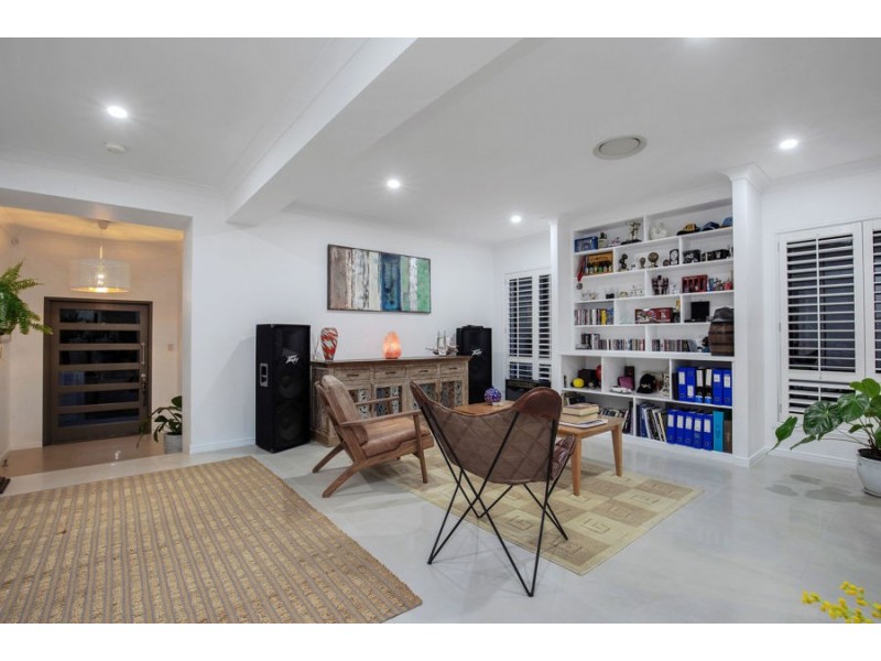 73 Impeccable Cct, Coomera Waters QLD 4209