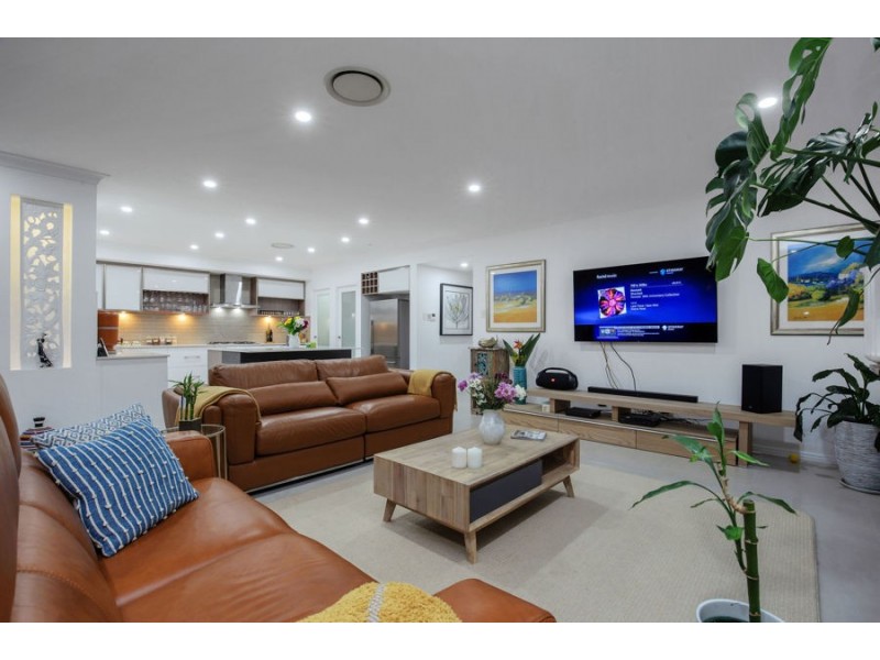73 Impeccable Cct, Coomera Waters QLD 4209