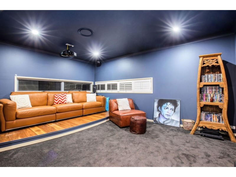 73 Impeccable Cct, Coomera Waters QLD 4209