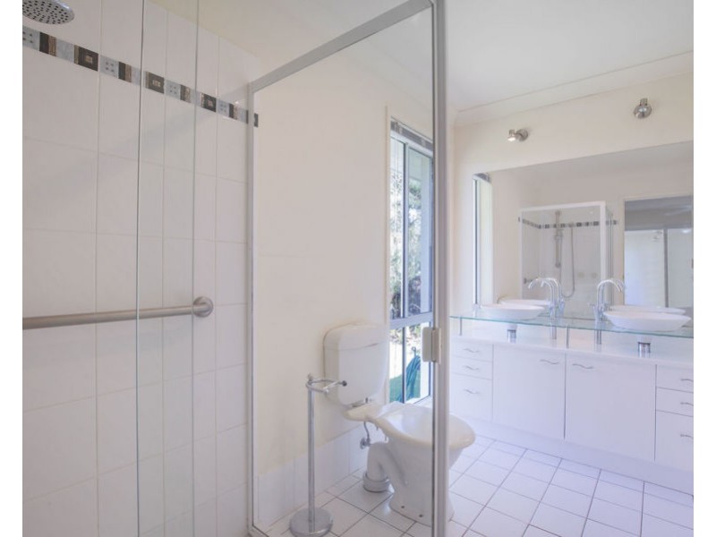 9 Moonbi Lane, Coomera Waters QLD 4209