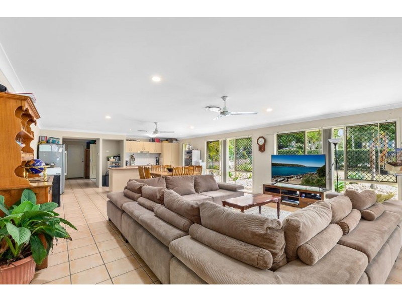 18 Astor Terrace, Coomera Waters QLD 4209