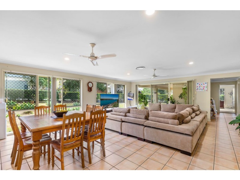 18 Astor Terrace, Coomera Waters QLD 4209