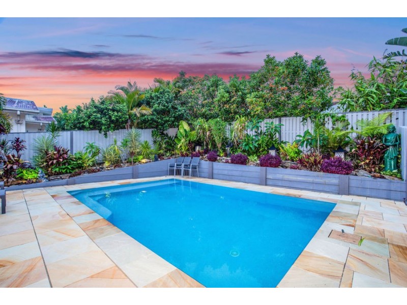 16 Boambillee Drive, Coomera Waters QLD 4209