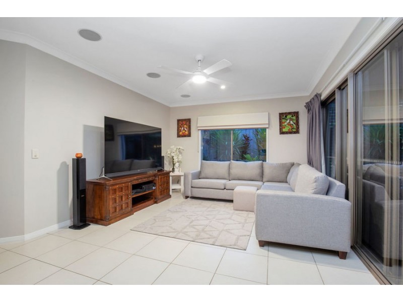 16 Boambillee Drive, Coomera Waters QLD 4209