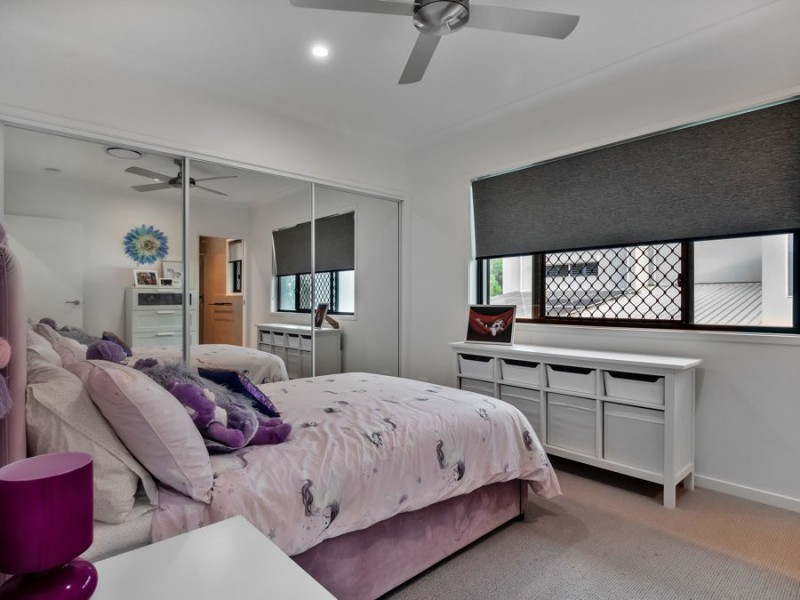 12 Bobsled Lane, Coomera Waters QLD 4209