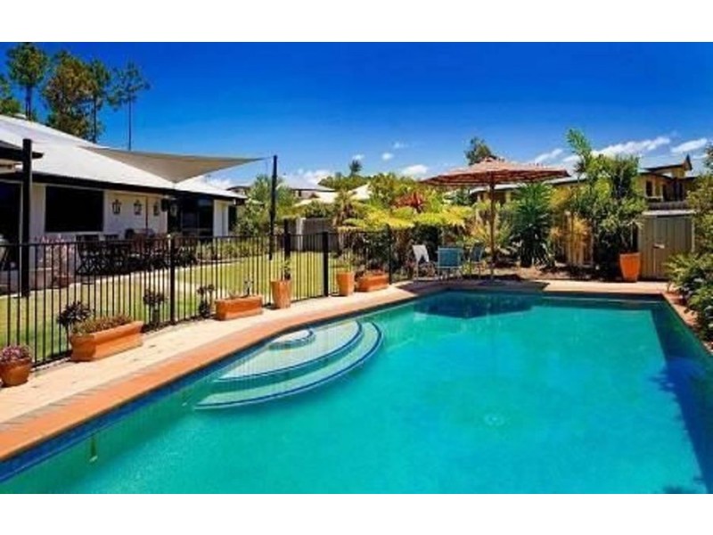 2 Ingrid Lane, Coomera Waters QLD 4209