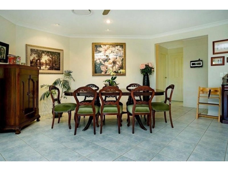 2 Ingrid Lane, Coomera Waters QLD 4209