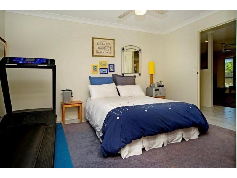 2 Ingrid Lane, Coomera Waters QLD 4209