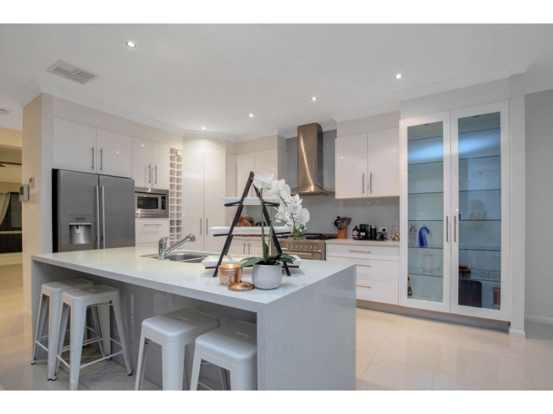 7 Veninde Lane, Coomera Waters QLD 4209