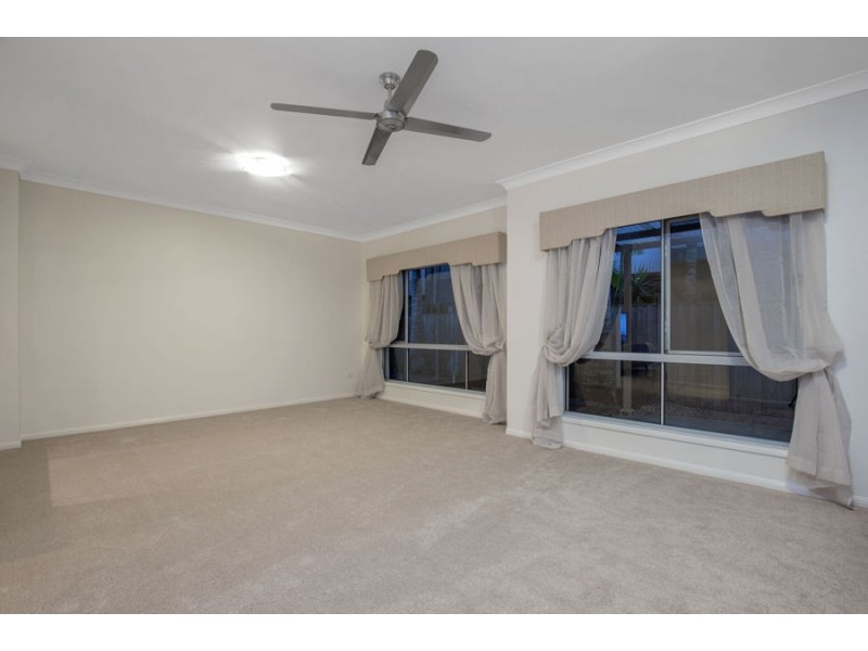 7 Veninde Lane, Coomera Waters QLD 4209