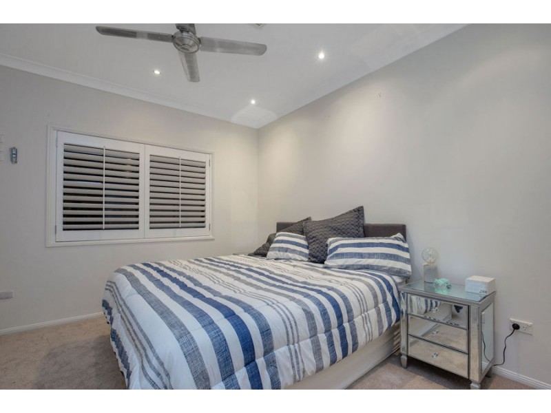 7 Veninde Lane, Coomera Waters QLD 4209