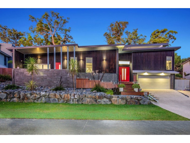 33 Pendragon Drive, Coomera Waters QLD 4209