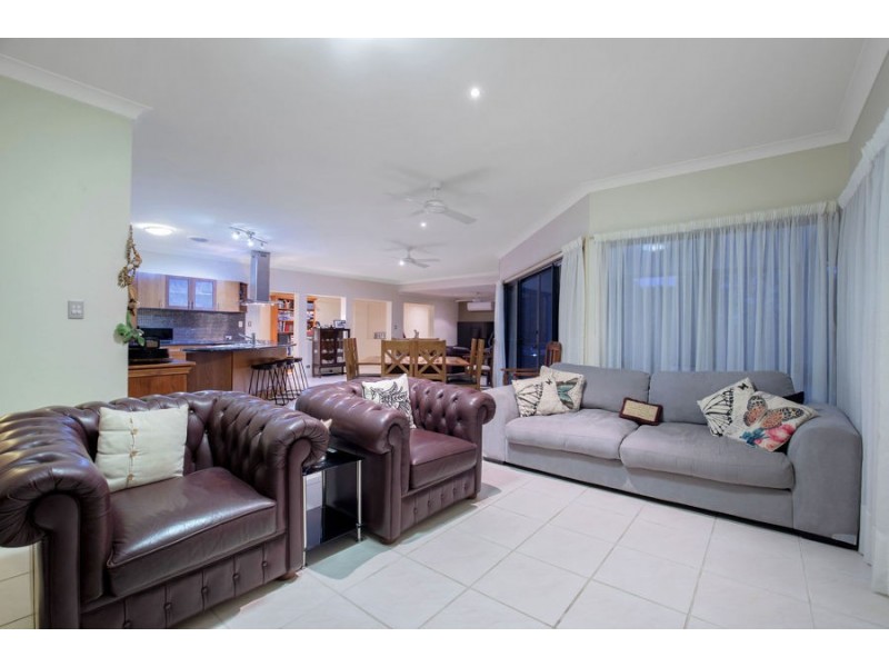 1 Yendy’s Lane, Coomera Waters QLD 4209