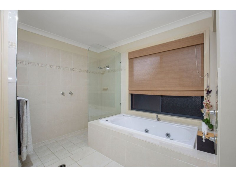 1 Yendy’s Lane, Coomera Waters QLD 4209