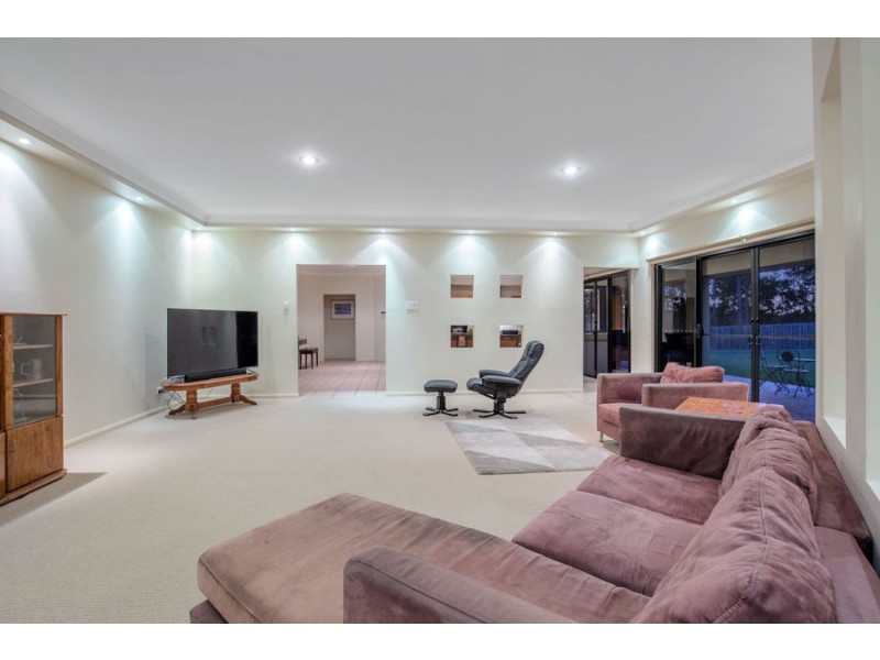 14 Drumbeat Place, Coomera Waters QLD 4209