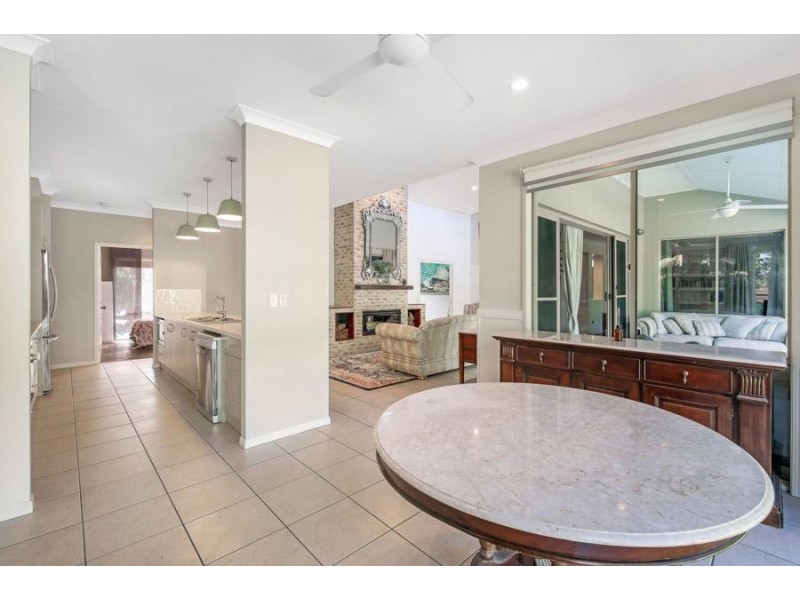 4 Katinka Circuit, Coomera Waters QLD 4209