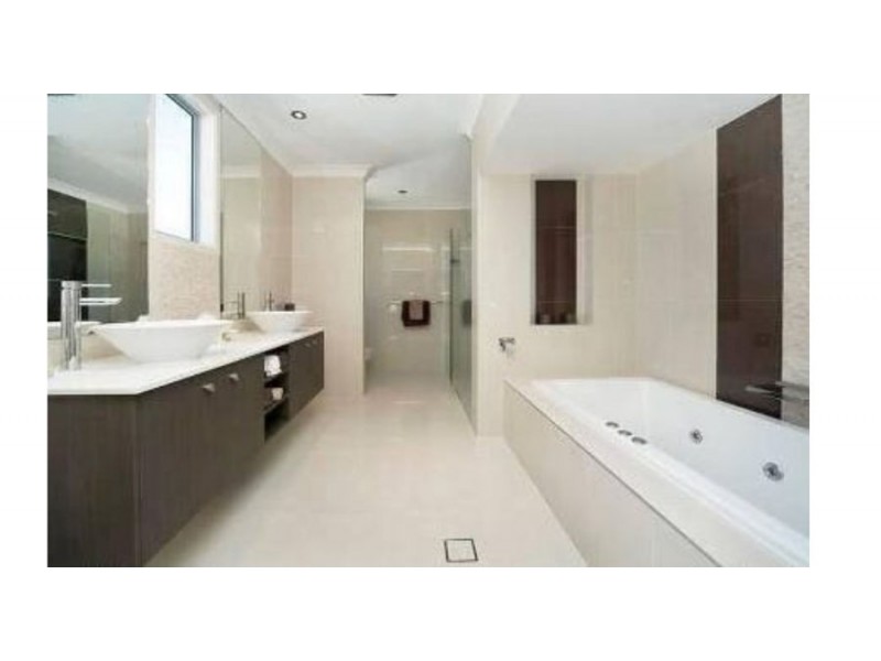 7 Tradition Place, Coomera Waters QLD 4209