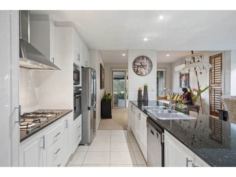 33 Brindabella Close, Coomera Waters QLD 4209