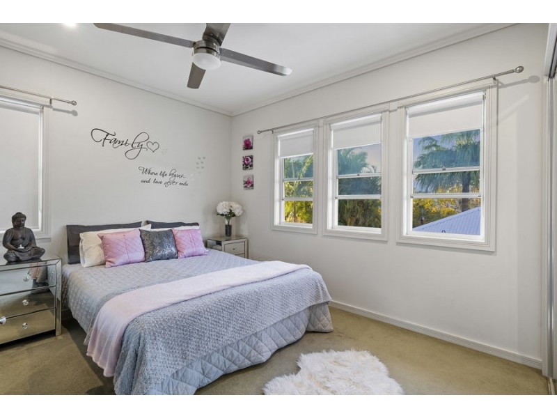 33 Brindabella Close, Coomera Waters QLD 4209